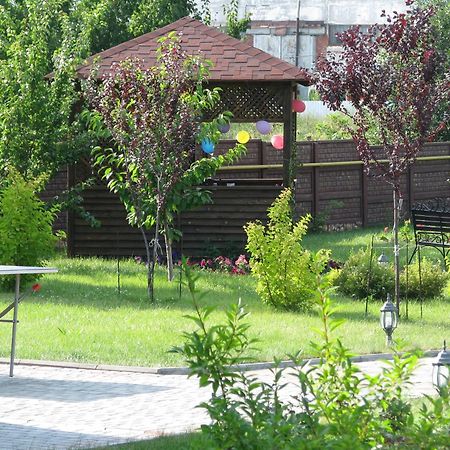 Hotel Grant Pesochin Dış mekan fotoğraf