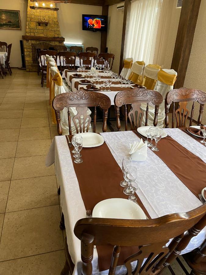 Hotel Grant Pesochin Dış mekan fotoğraf