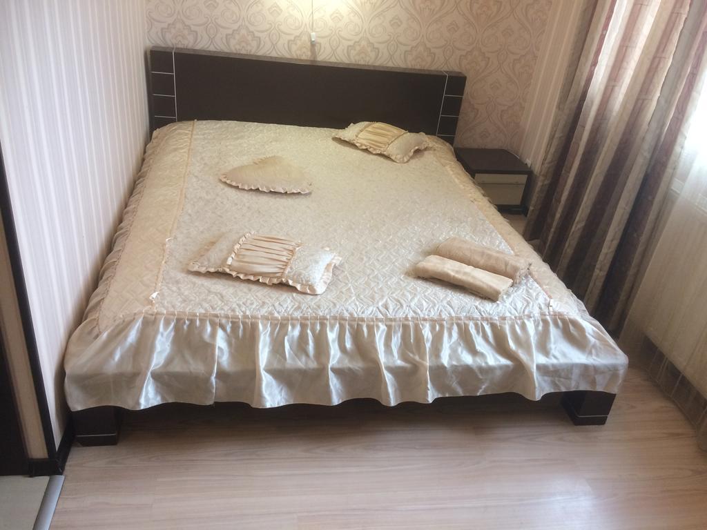 Hotel Grant Pesochin Dış mekan fotoğraf