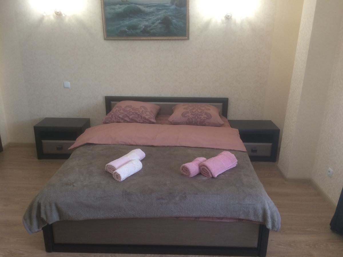 Hotel Grant Pesochin Dış mekan fotoğraf